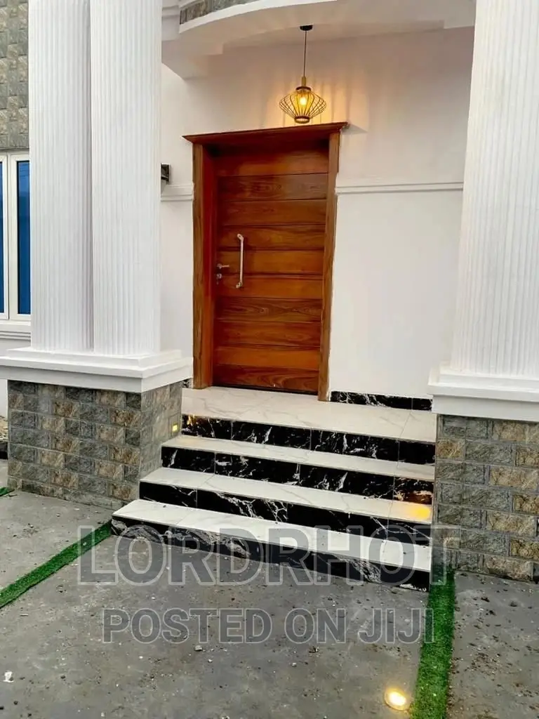 Professional Painter Service