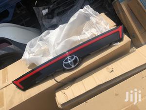Toyota Highlander Boot Spoiler Led