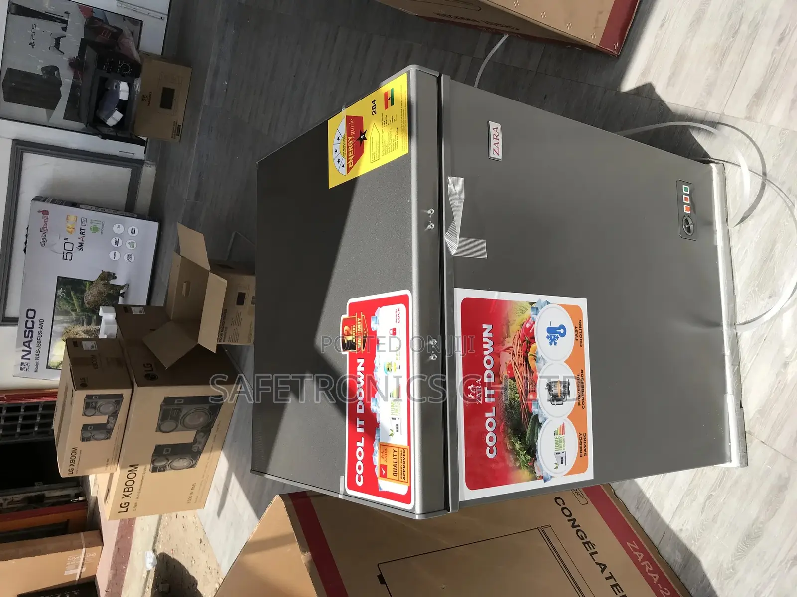 Zara-200 Chest Freezer (142 Ltrs) Fast Cooling