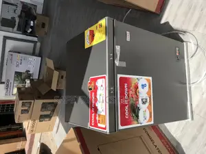 Zara-200 Chest Freezer (142 Ltrs) Fast Cooling