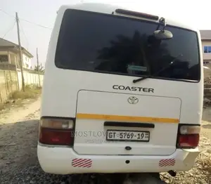 Coasters Bus for Hires in Ghana. Ghana Vans Hire Service