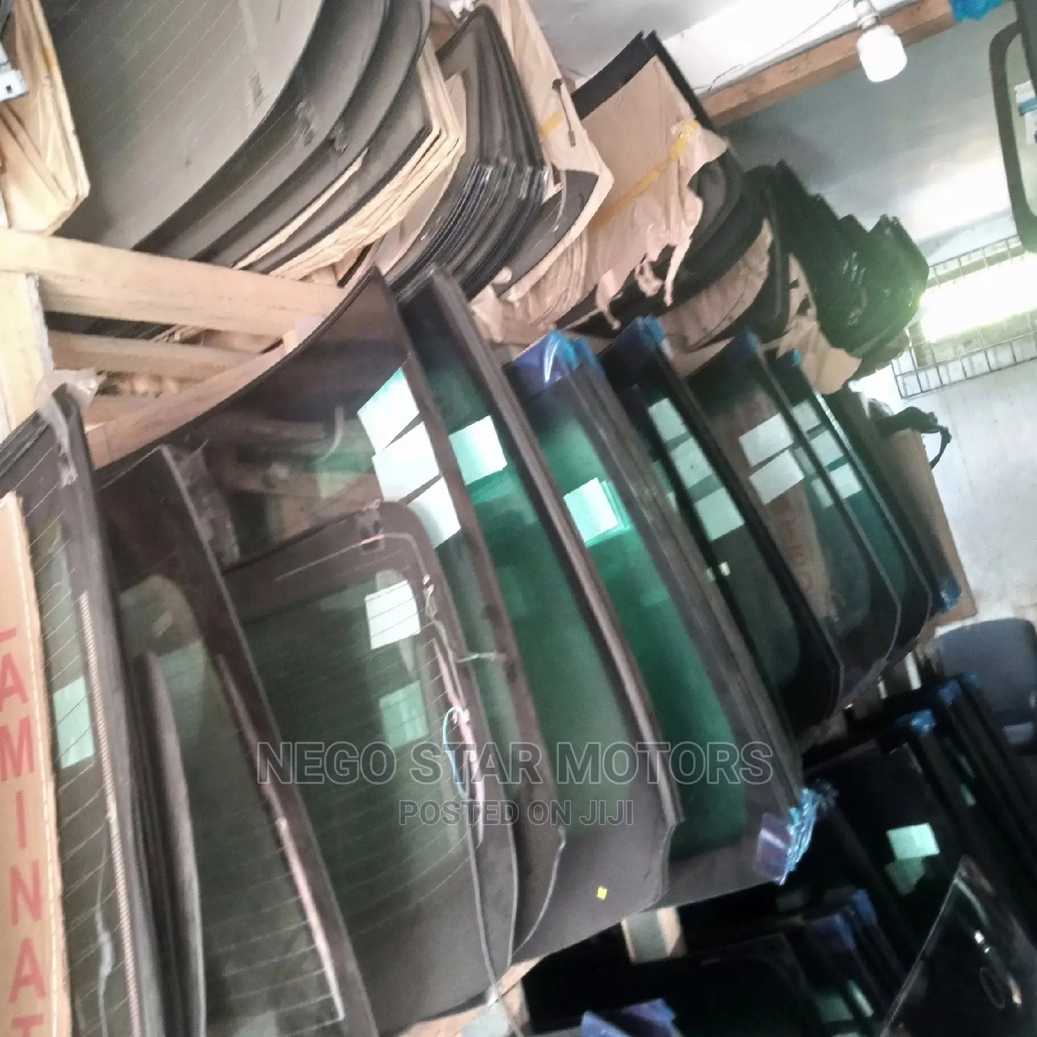 Original Toyota Venza Metal Top Front And Back Windscreen