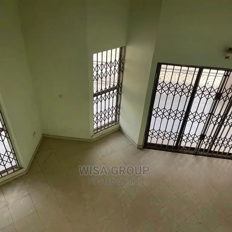 5bdrm Duplex in Wisa Groups, Accra Metropolitan for Rent