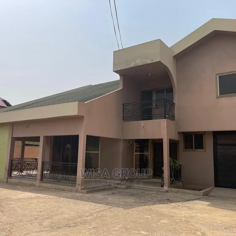 5bdrm Duplex in Wisa Groups, Accra Metropolitan for Rent