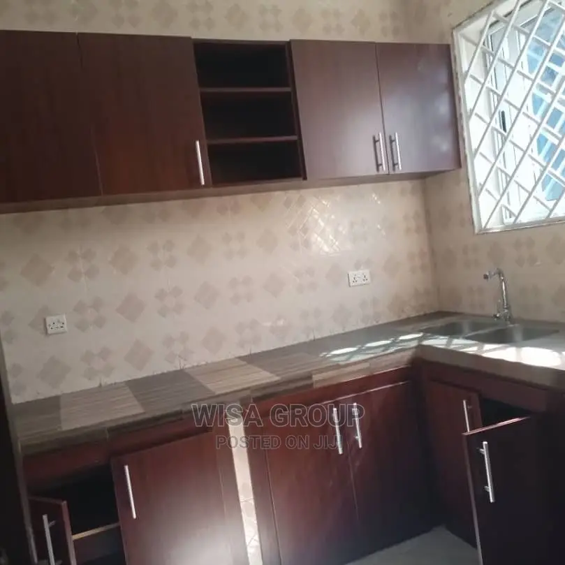 3bdrm Apartment in Wisa Groups, Haatso for Rent