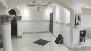 6bdrm House in Sharp-Connect., Kasoa for sale