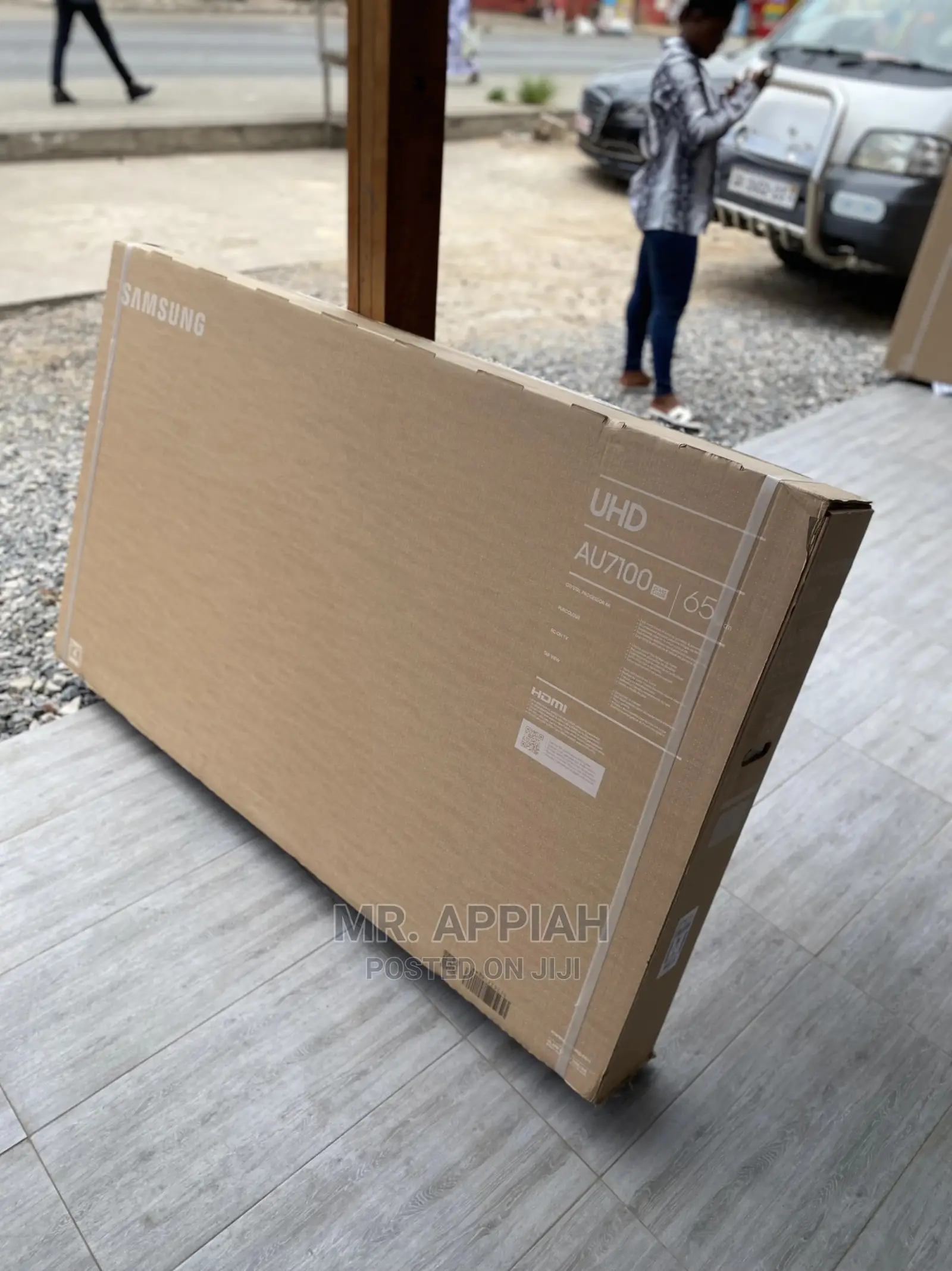 Brand New Samsung LED Tv Available 65AU7172.