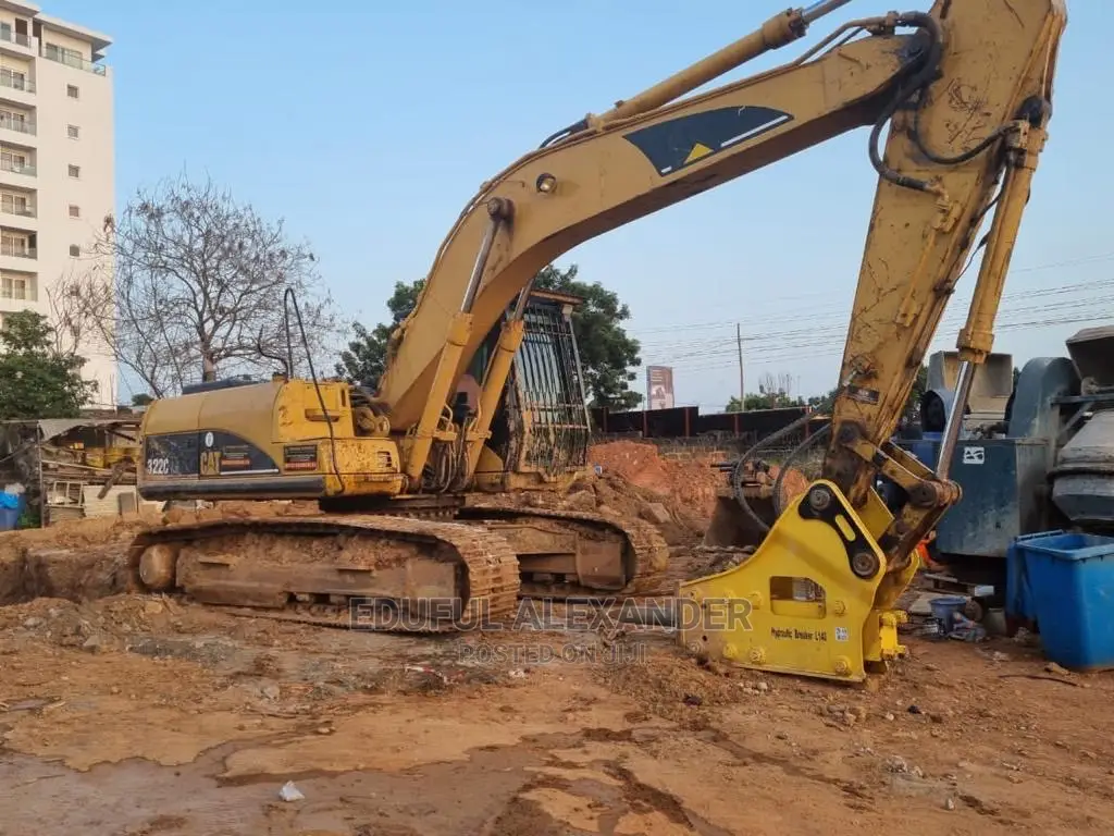 Excavator Hammer for Rent With Backet