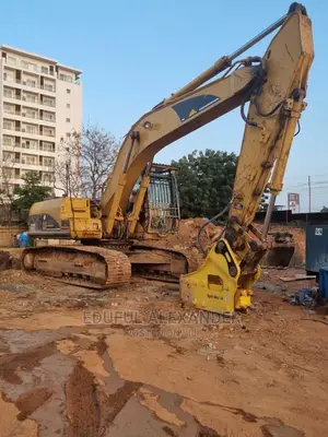 Excavator Hammer for Rent With Backet