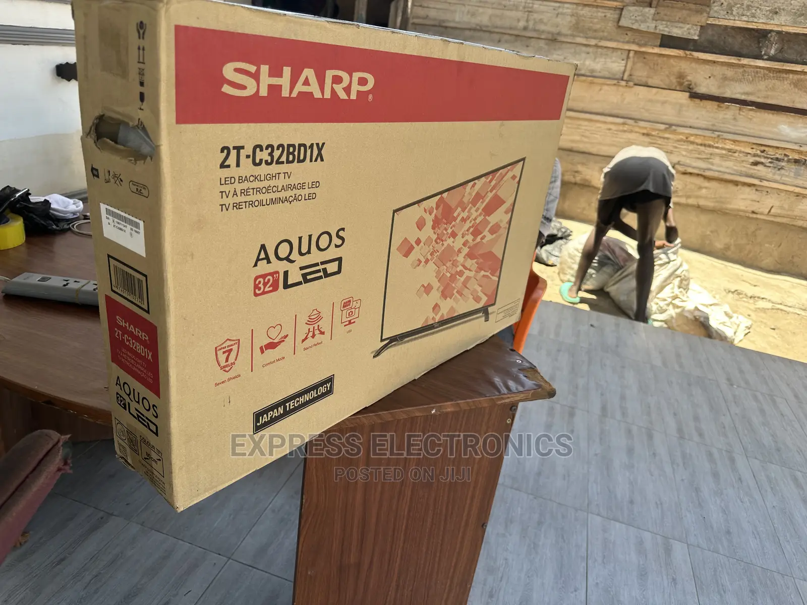 New Arrivals of Sharp 32”Digital Satellite Tv