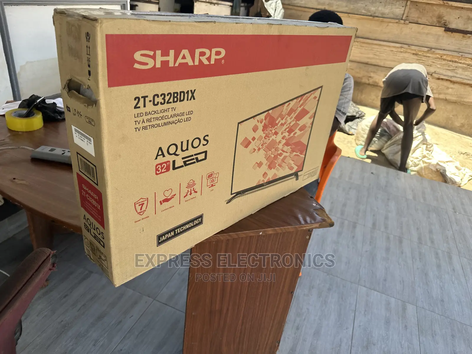New Arrivals of Sharp 32”Digital Satellite Tv