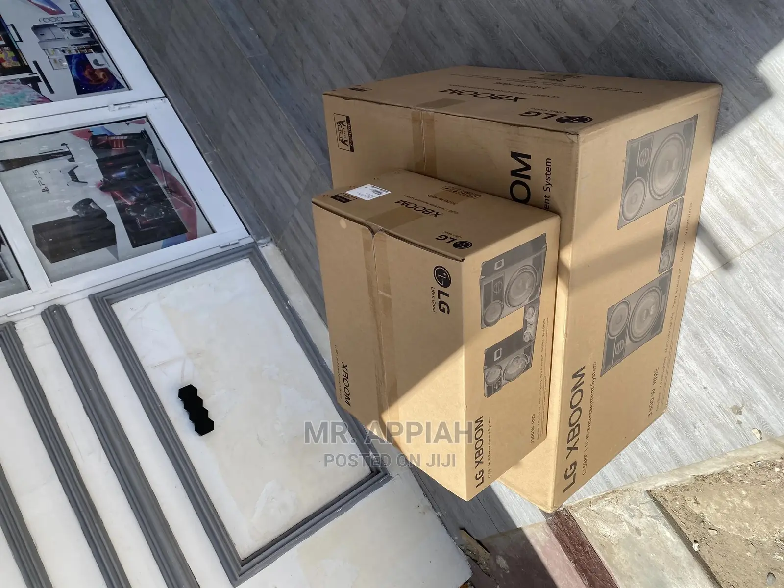 LG Xboom(CLS98F) With Long Lasting Durability.