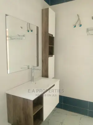 4bdrm House in E a Properties, a C Mall Area for Sale