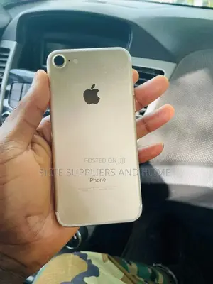 Apple iPhone 7 32 GB Rose Gold