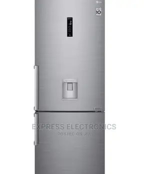 Best Choice of LG GC-F689BLCM 446 L With Water Dispenser