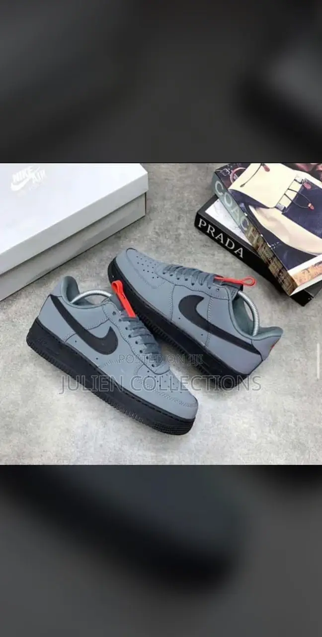Nike Air Force