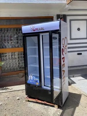 Brand New Pearl Refrigerator With Built in Technology,725CFS