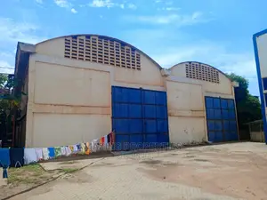 1000 SQM Warehouse With Office for Rent at Tema Port
