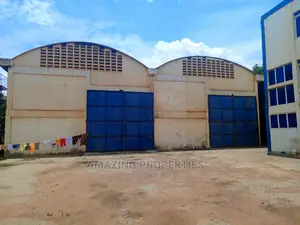 1000 SQM Warehouse With Office for Rent at Tema Port
