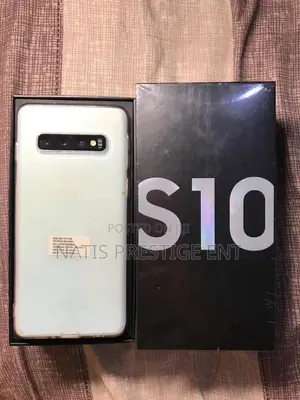 New Samsung Galaxy S10 128 GB White