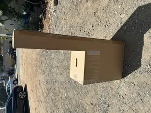 Rock on Samsung Soundbar HW-Q7000 With Woofer