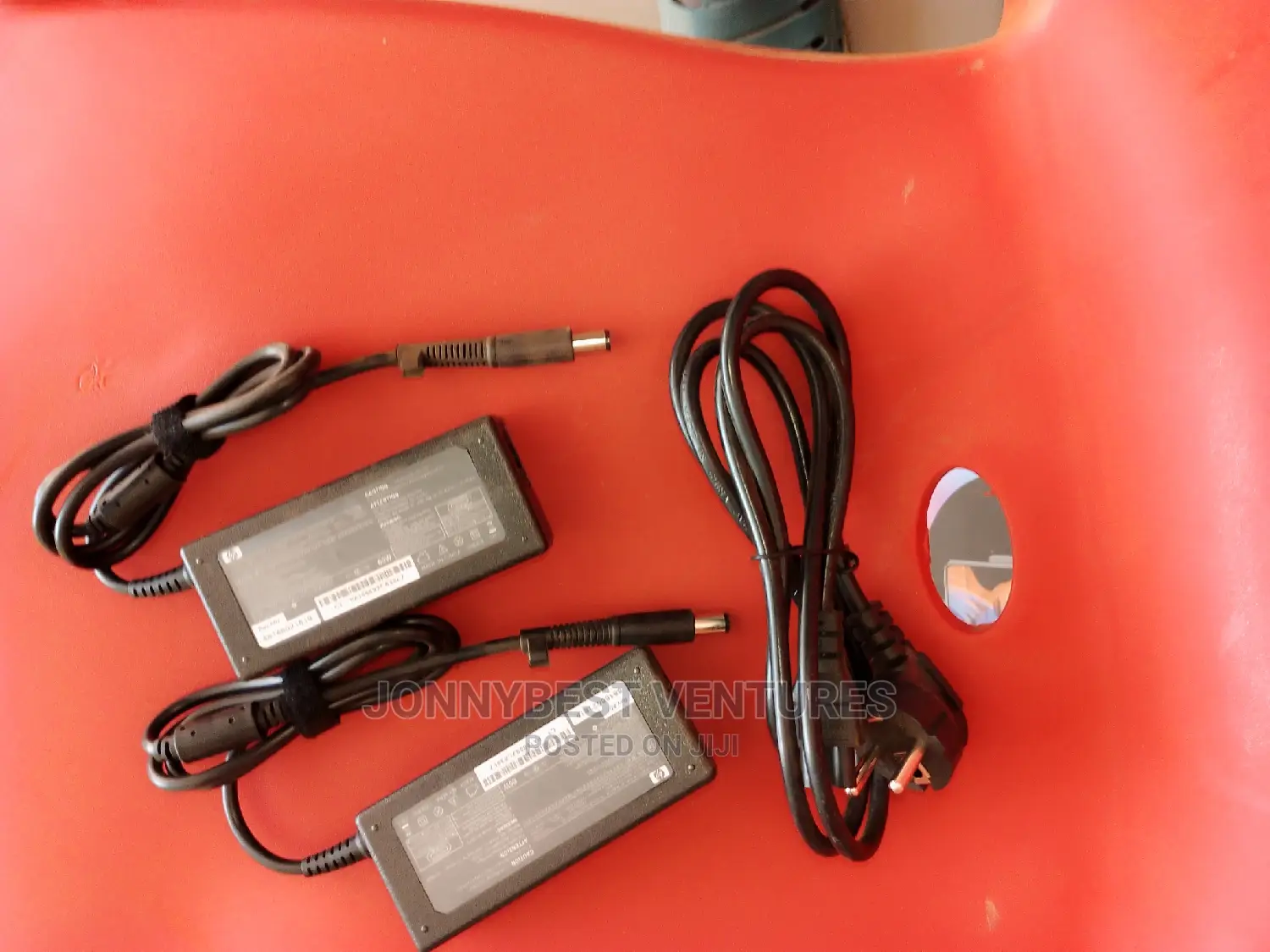 HP Big Pin Charger With Power Cable