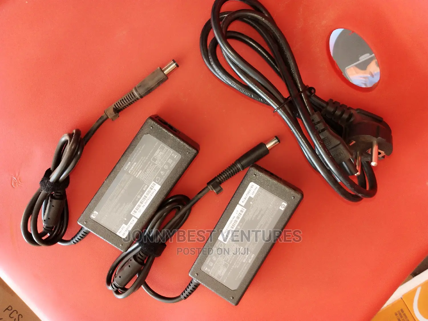 HP Big Pin Charger With Power Cable