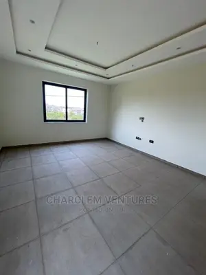 3bdrm House in Charclem Ventures, Accra Metropolitan for Sale