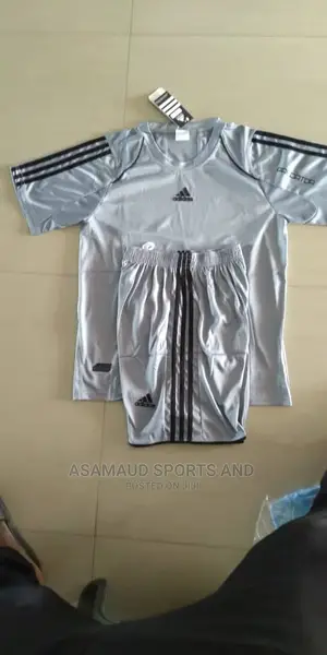 Original Set Of Jersey Top And Down At Cool Price