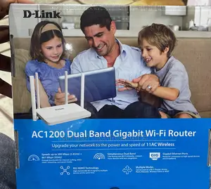 D-Link Dir-825m Dual Band Gigabit Wi-Fi Router