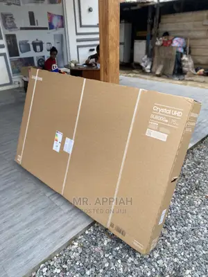 Movie Night Got Better With Samsung LED (75bu8100)Tv
