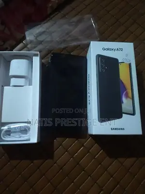 New Samsung Galaxy A72 128 GB