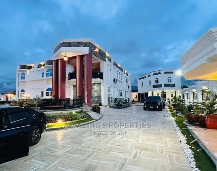 Furnished 7bdrm House in Tema Metropolitan for sale