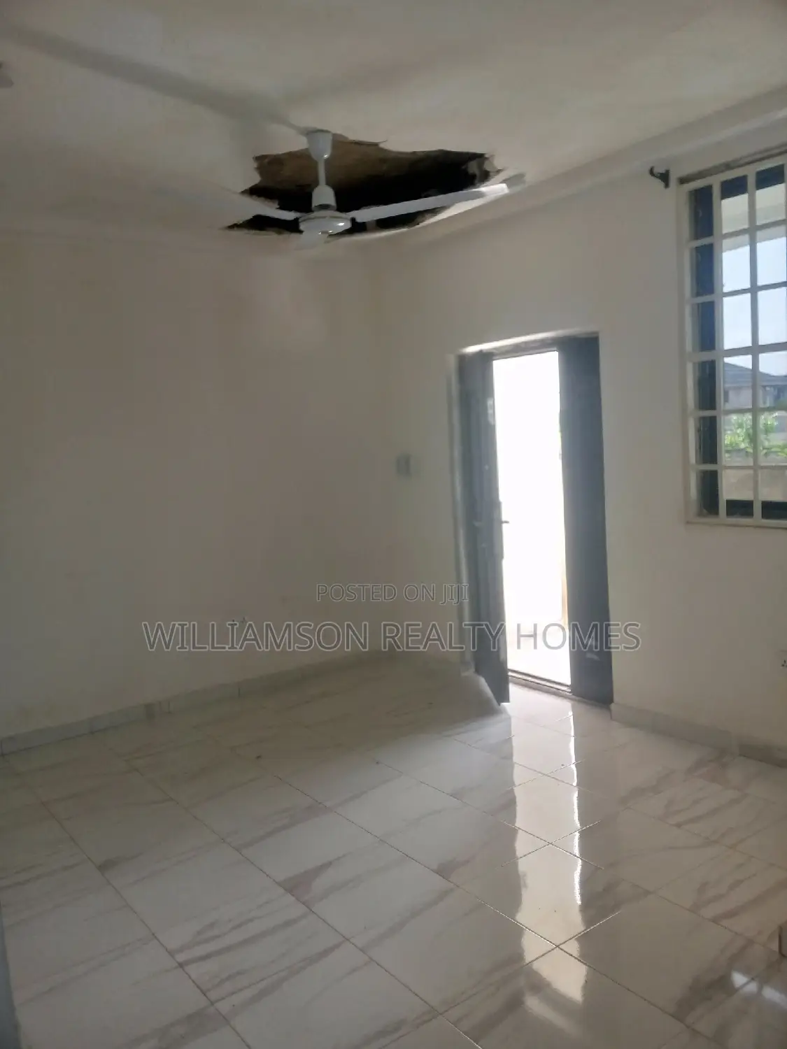 1bdrm Apartment in Community 18, Spintex for rent