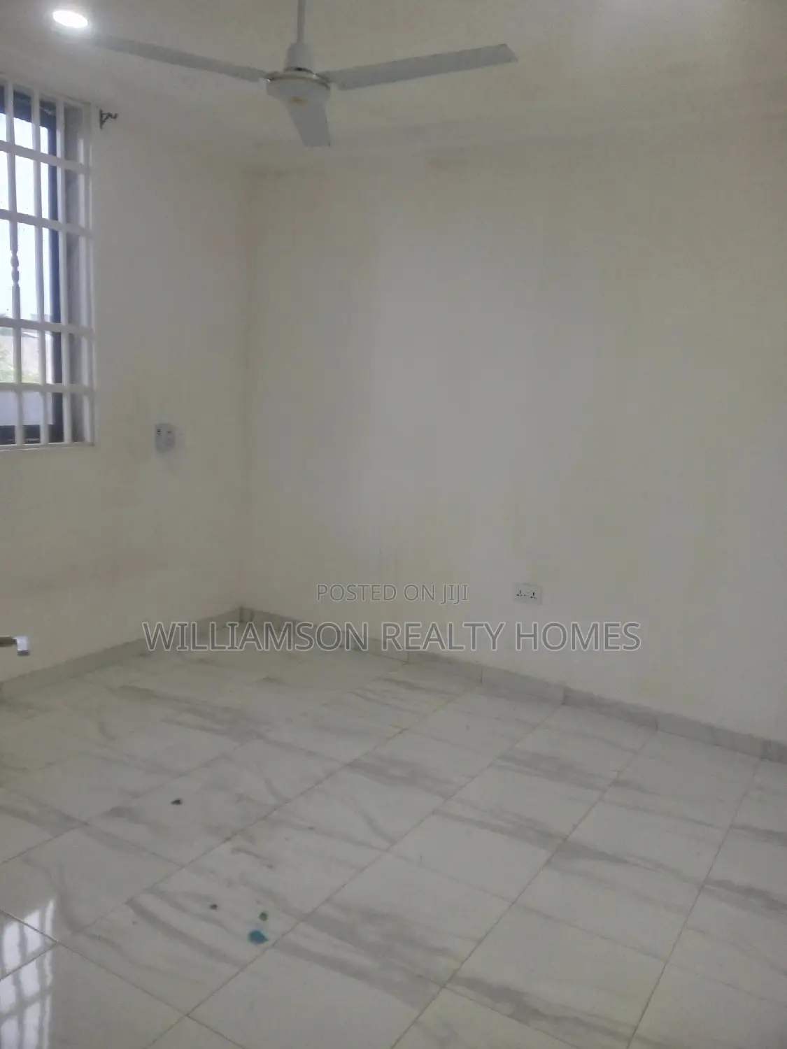 1bdrm Apartment in Community 18, Spintex for rent