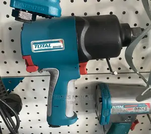 TOTAL Air Impact Wrench (3/4”)