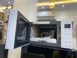 Durable LG Smart Inverter Microwave (MH6535GISW)