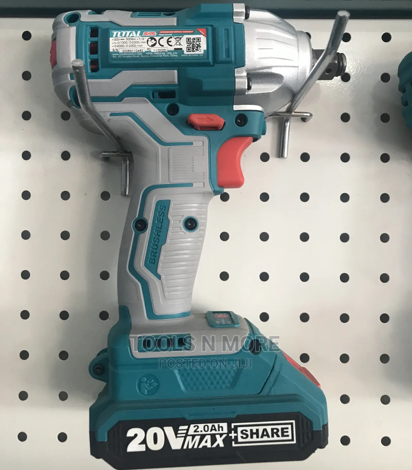 TOTAL Lithium Ion Impact Wrench
