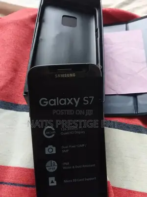 New Samsung Galaxy S7 32 GB Black