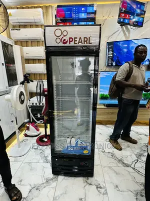 Quiet  Operation Sleek Pearl Display Fridge PVC-37