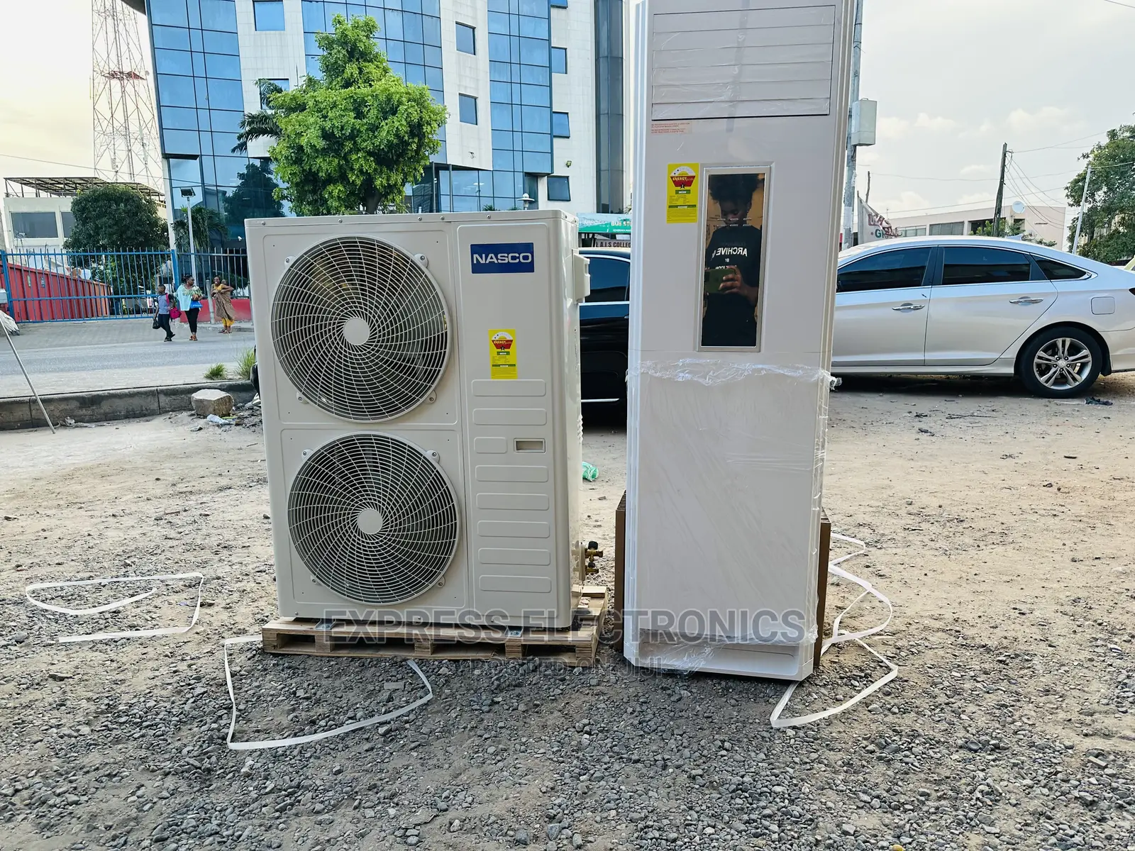 Sleek and Durable Design Standing AC Nasco 5hp Split