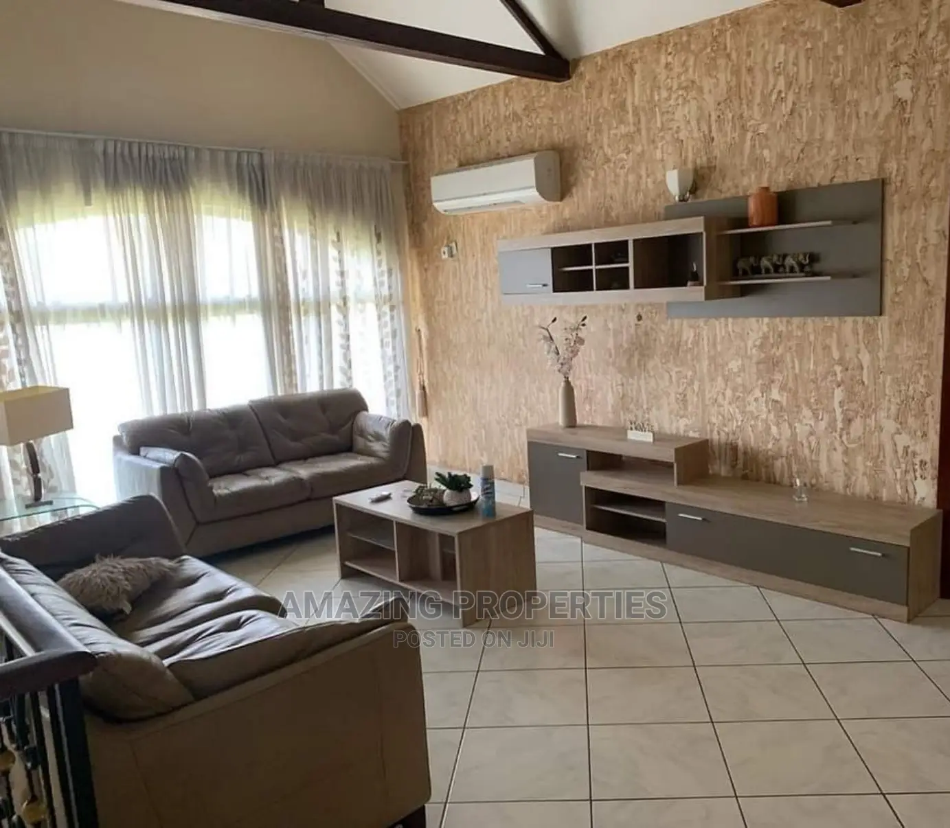 Furnished 4bdrm House in Adjiriganor for Rent