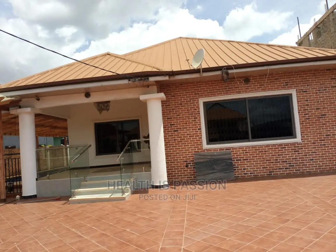 Furnished 9bdrm Apartment in Bortiano for sale