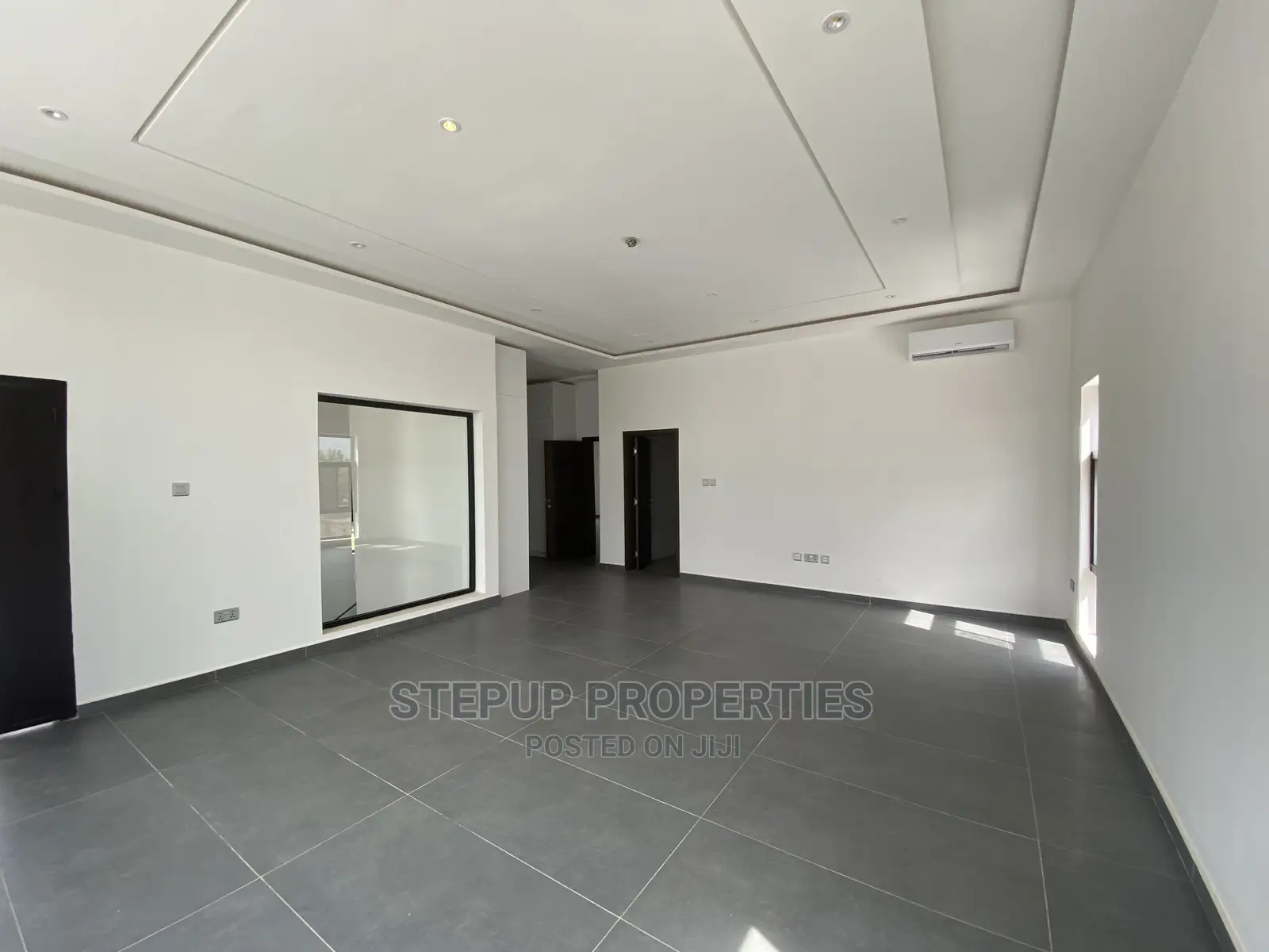 4bdrm House in Adenta for sale