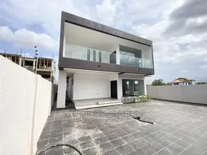 4bdrm House in Adenta for sale