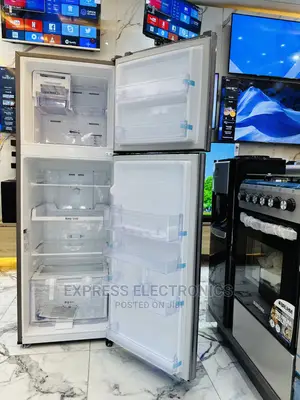 Samsung Powerful Compressor Rt31 Top Freezer Fridge