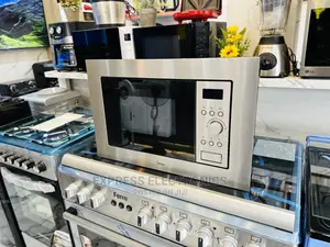 Solo Microwave Oven Inbuilt Am717bs7 Midea