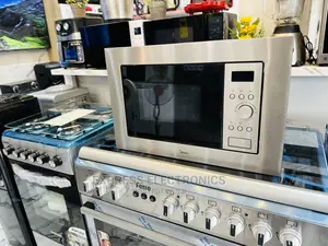 Compact and Simple Design AM717BS7 Microwave Midea Inbuilt