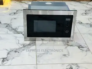 Sleek and Stylish Look  AM925BVE Midea Inbuilt Microwave
