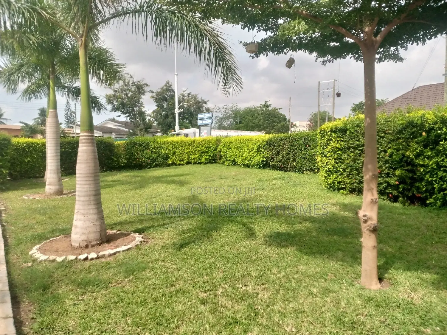 2bdrm Apartment in Community 20 Estate, Spintex for rent